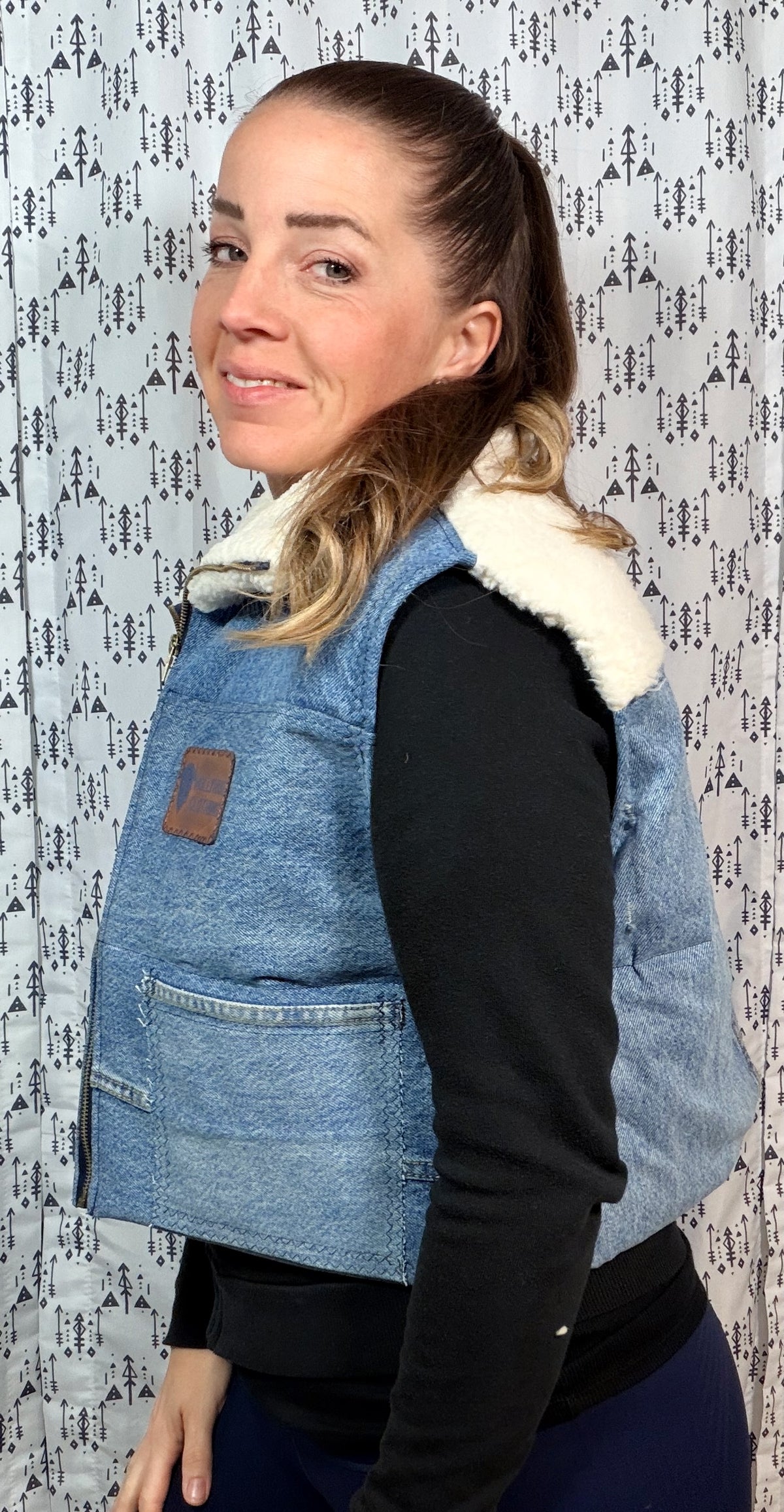 Light Blue Buffalo Zip-Up Vest Jacket Size Women's L