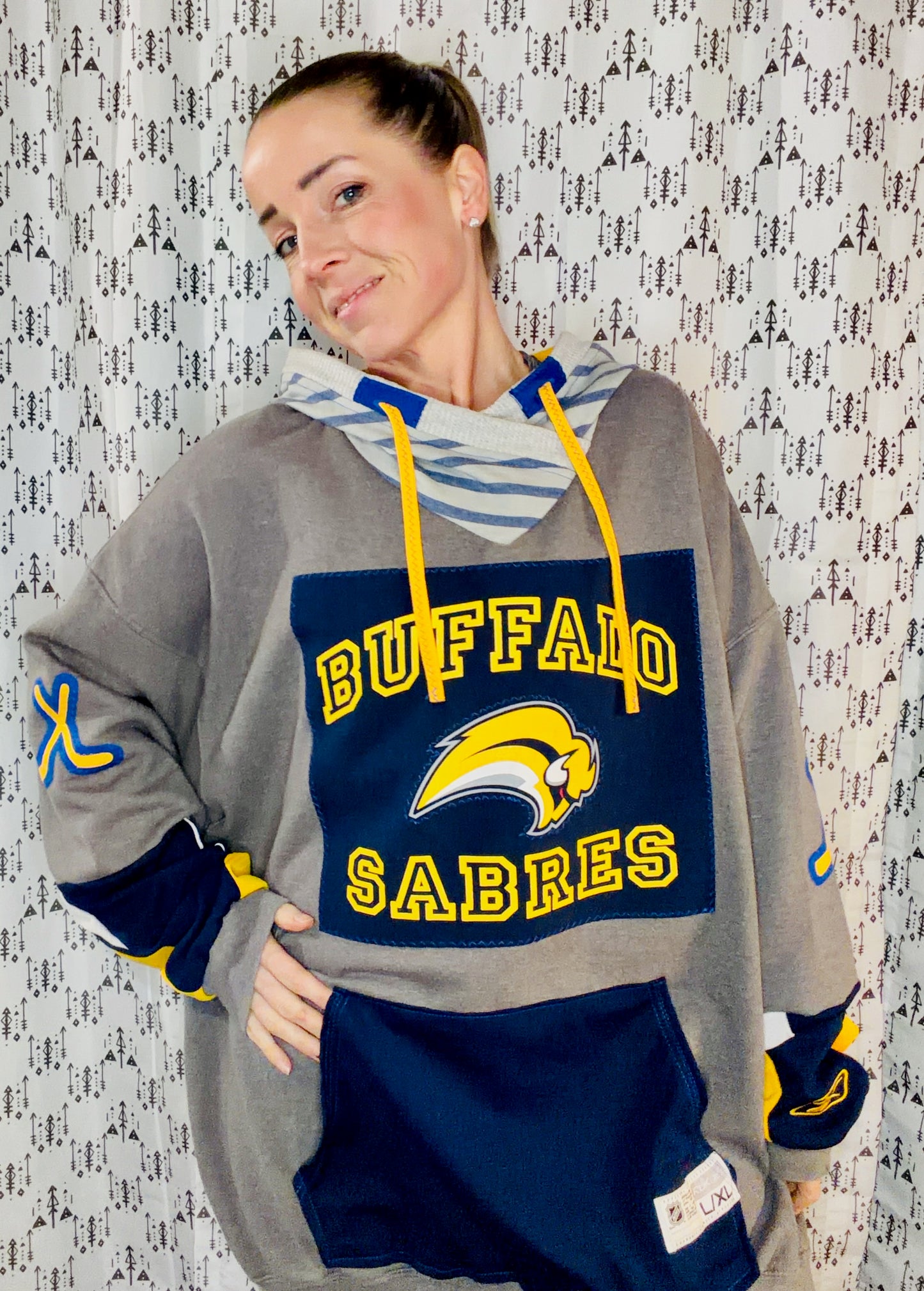 Dark Grey Buffalo Hockey Slug Hoodie Size Unisex-3X