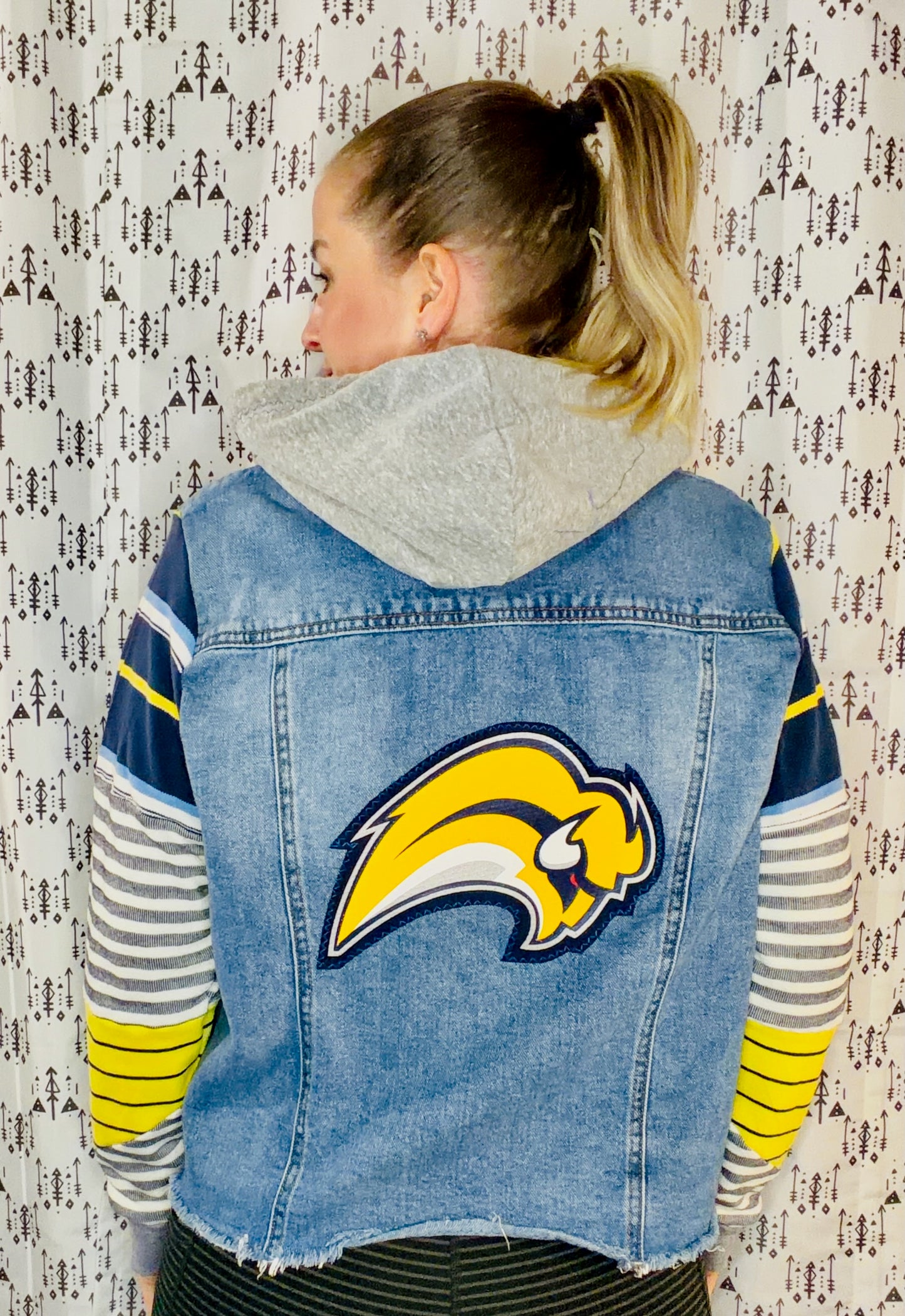 Denim Buffalo Hockey Slug Hooded Jacket Size Women's-M/L