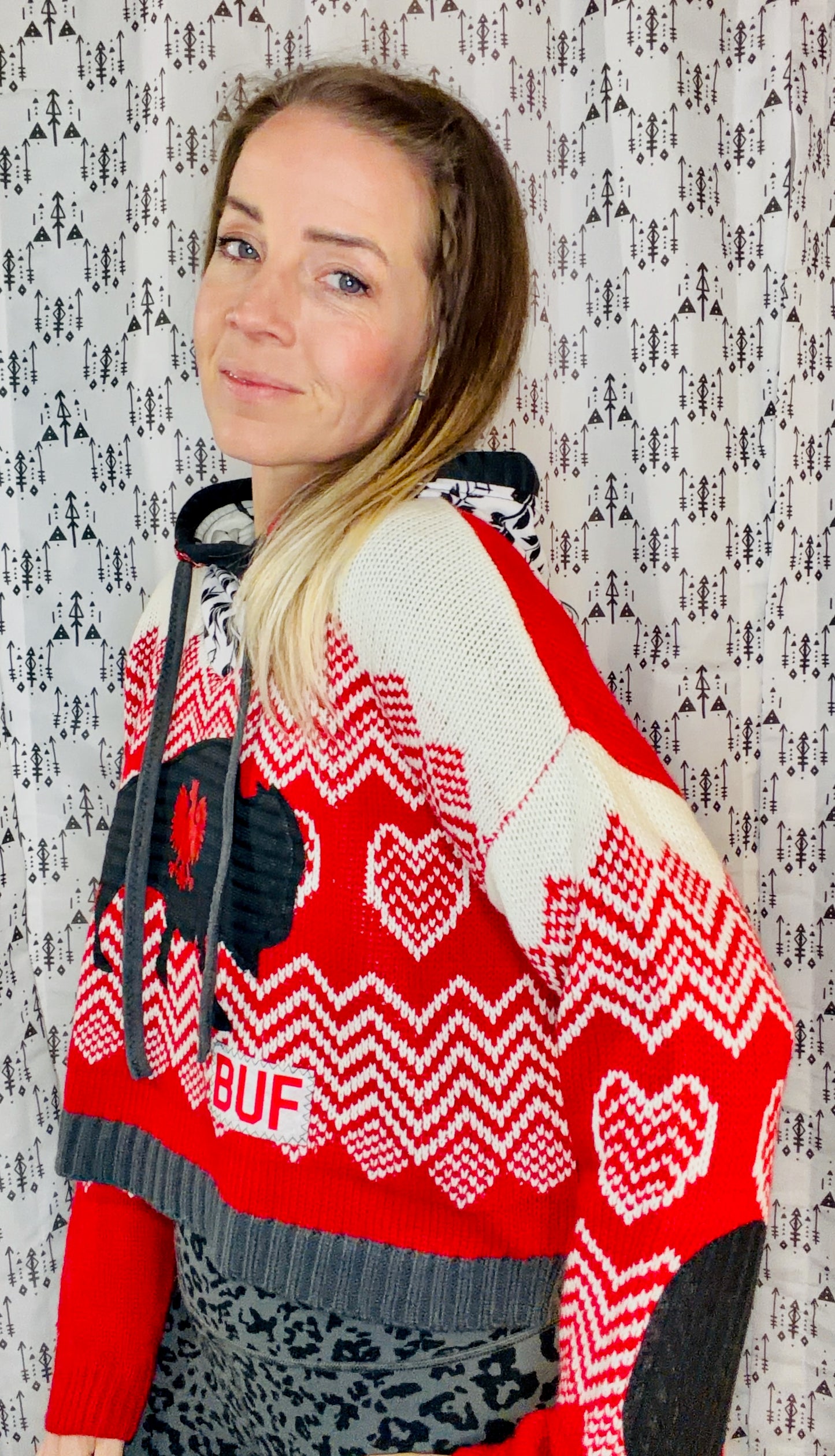 Red I Heart Buffalo Dyngus Day Crop Sweater Hoodie Size- Women's M/L