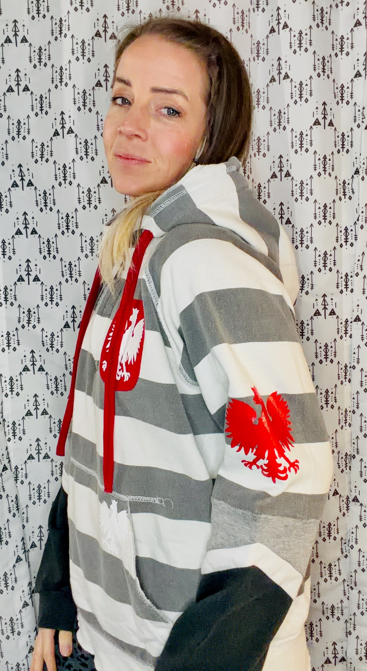 Striped Buffalo Dyngus Day 1/4 Zip Up Hoodie Size Unisex-L/XL