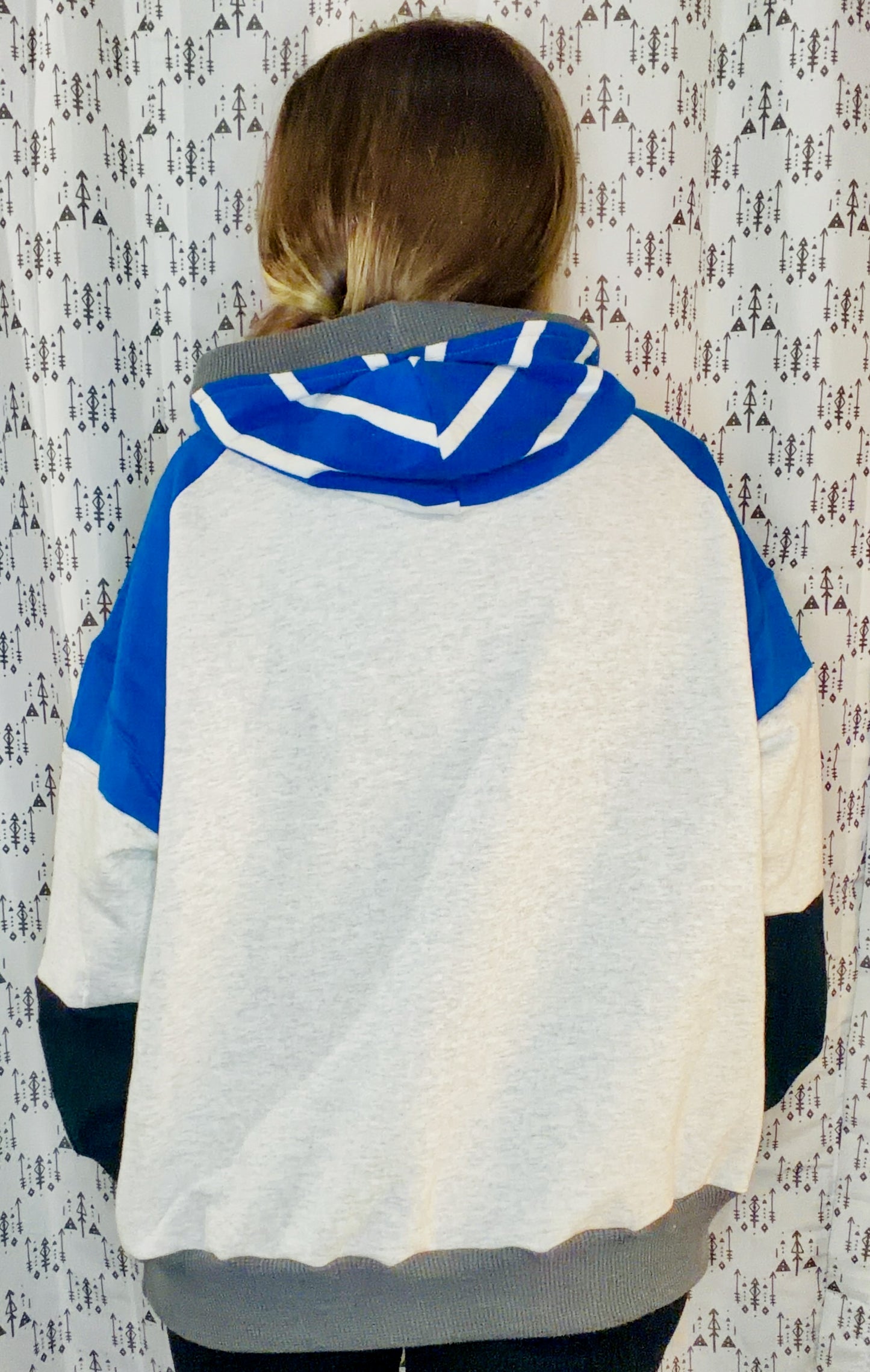 Color Block Buffalo Hockey Size Unisex-XL/2X