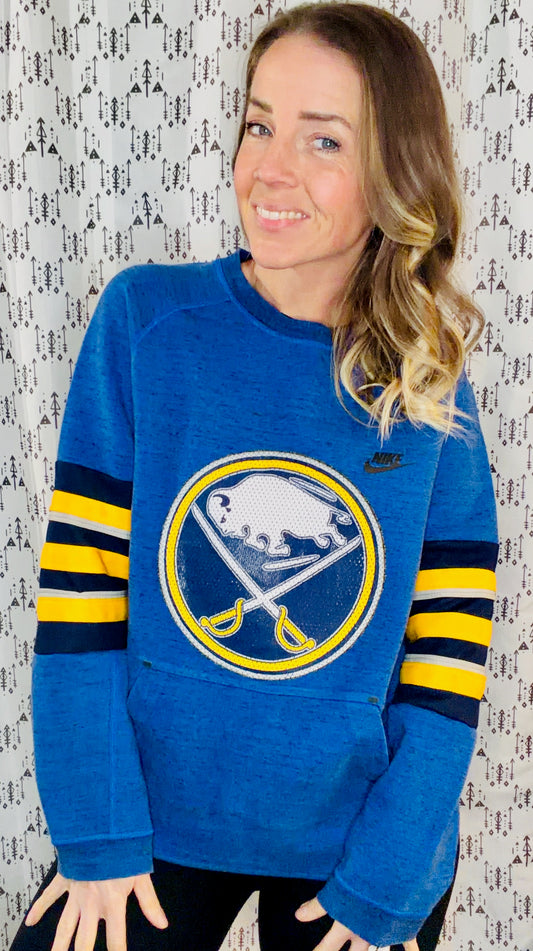 Blue Buffalo Hockey Crewneck Size Unisex-M/L