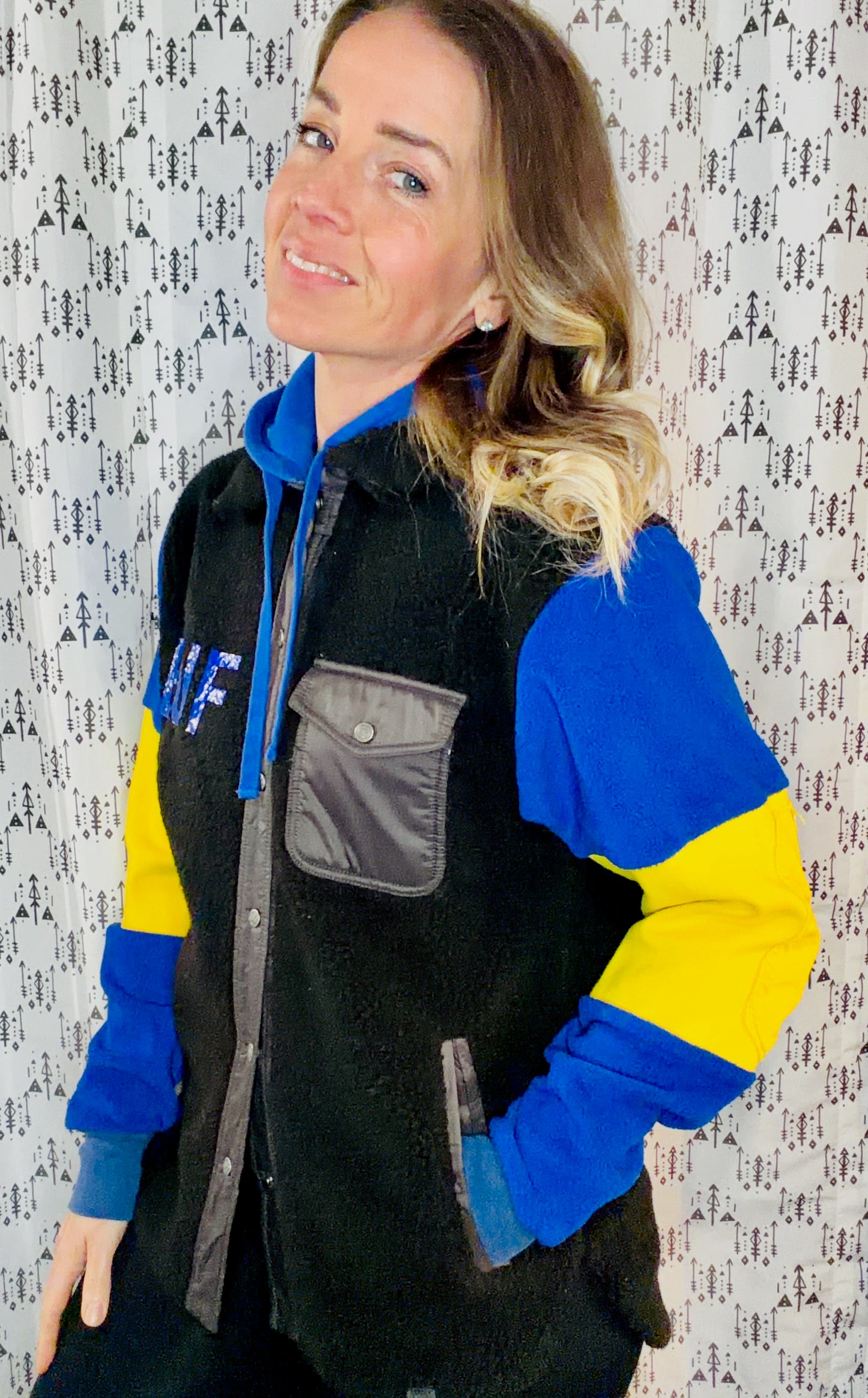 Black Sherpa Buffalo Hockey Button Up Hooded Jacket Size Unisex- S/M