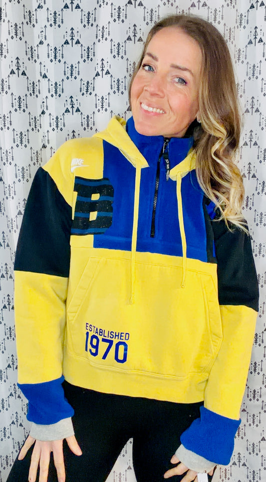 Color Block Buffalo Hockey 1/4 Zip Hoodie Size- Women's M/L