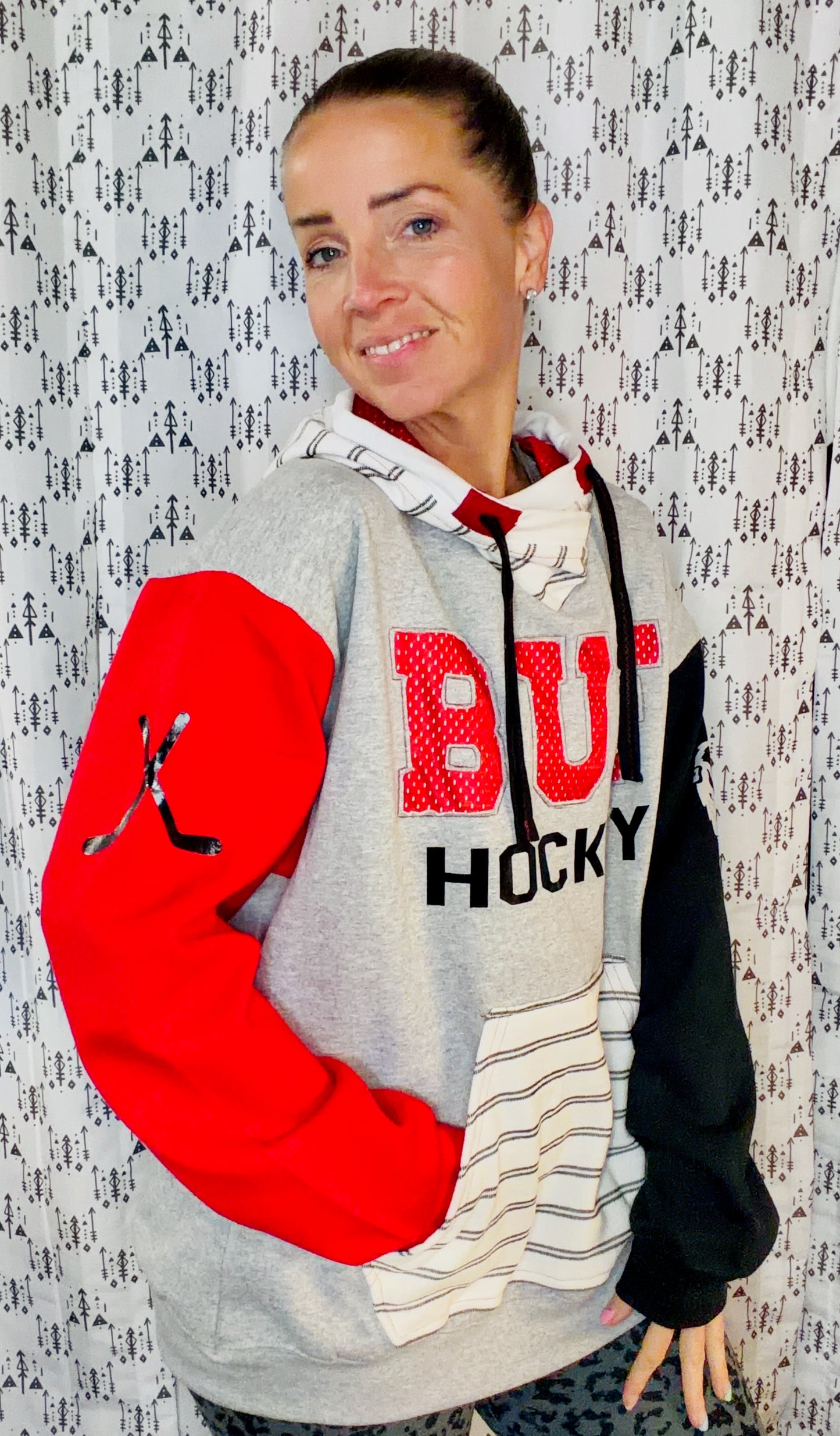 Grey Throwback Buffalo Hockey Hoodie Size Unisex-M/L