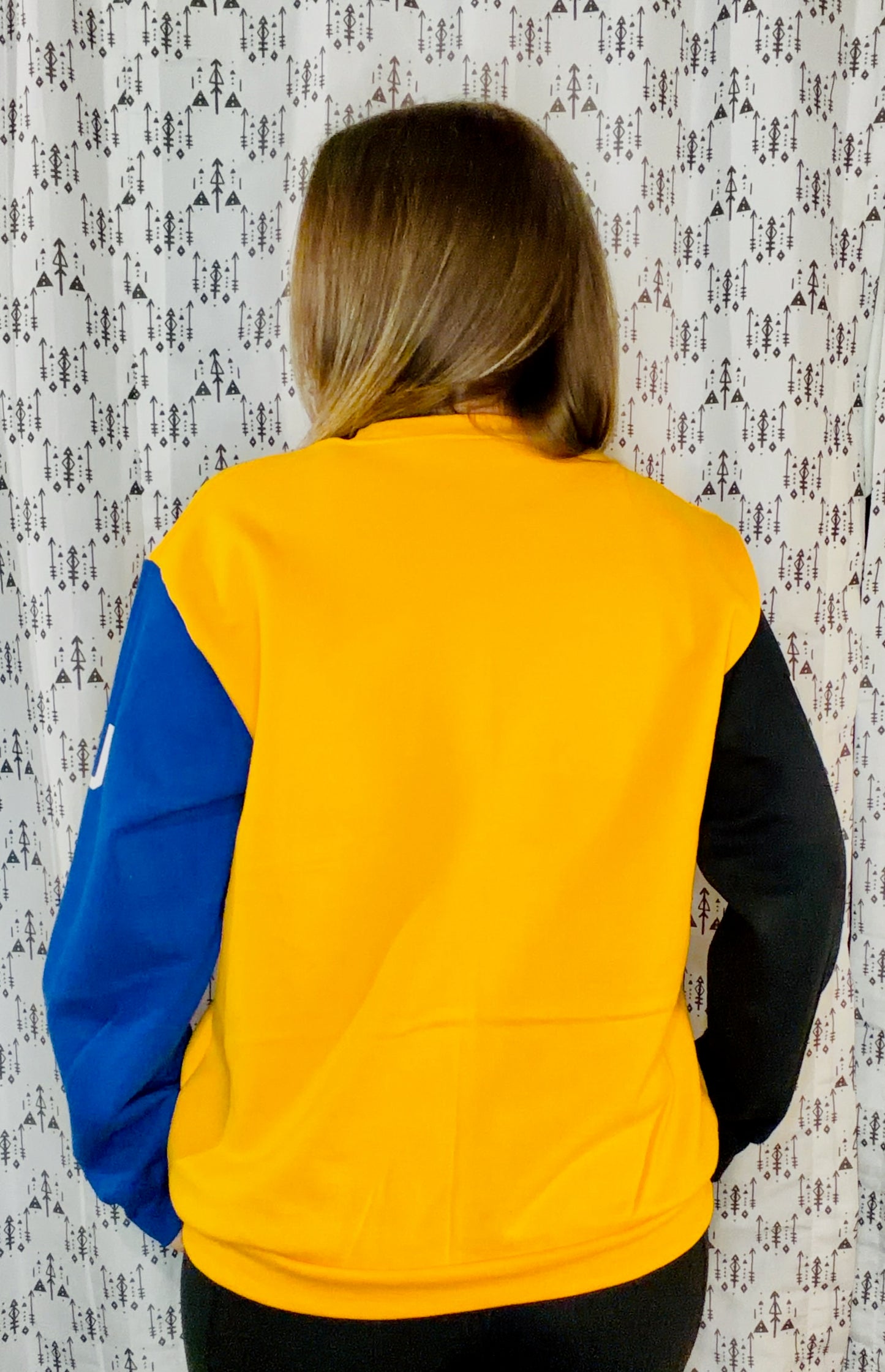 Yellow Buffalo Hockey Crewneck Size Unisex-M/L S/M