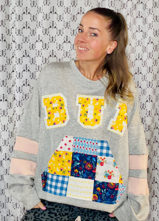Grey BUF Crewneck Size Women;s XL/2X
