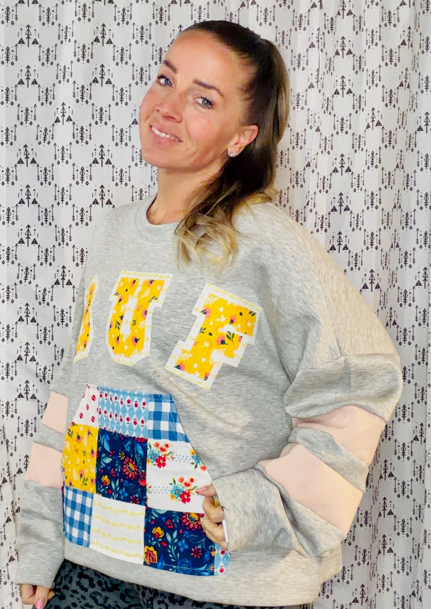 Grey BUF Crewneck Size Women;s XL/2X