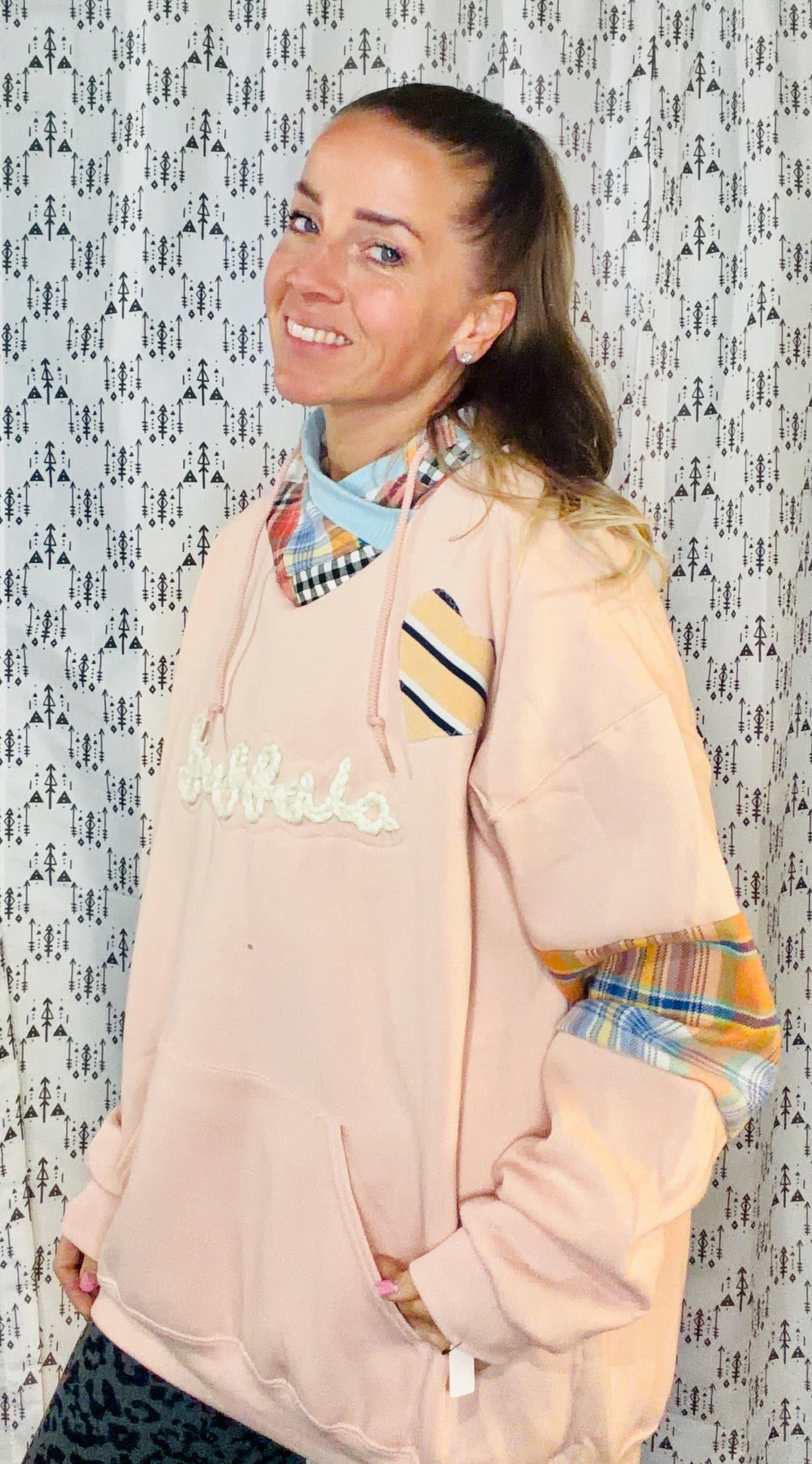 Peach Buffalo Hoodie Size Women's- XL/2X