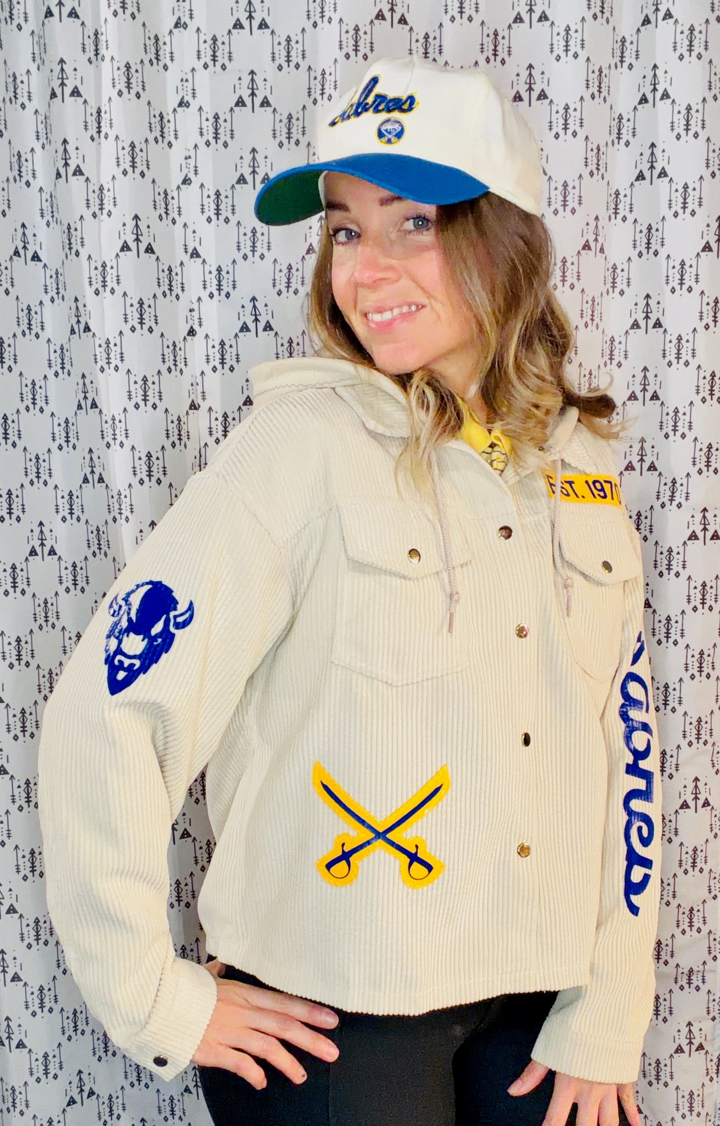 Beige Buffalo Hockey Jacket Size- Women's L/XL