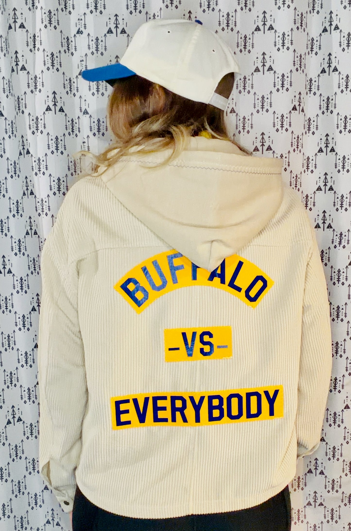 Beige Buffalo Hockey Jacket Size- Women's L/XL