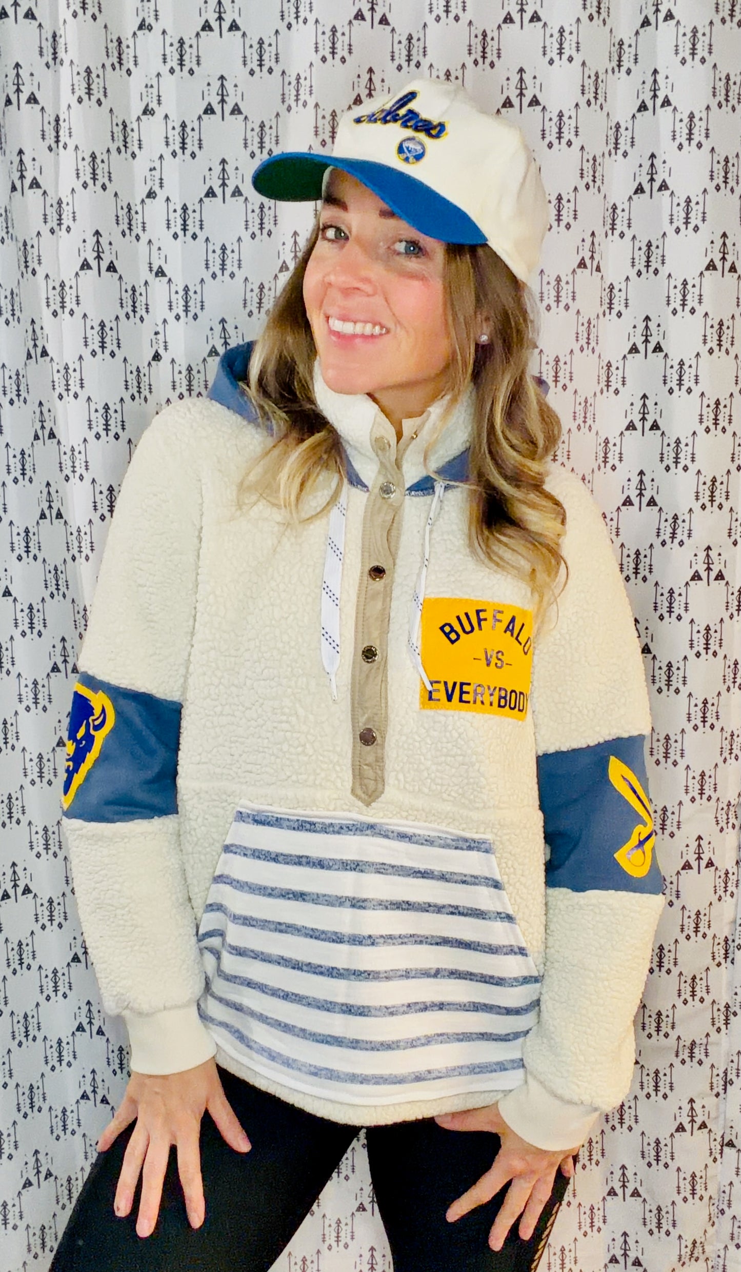 Sherpa Buffalo Hockey 1/2 Button-Up Jacket Size- Women's M/L