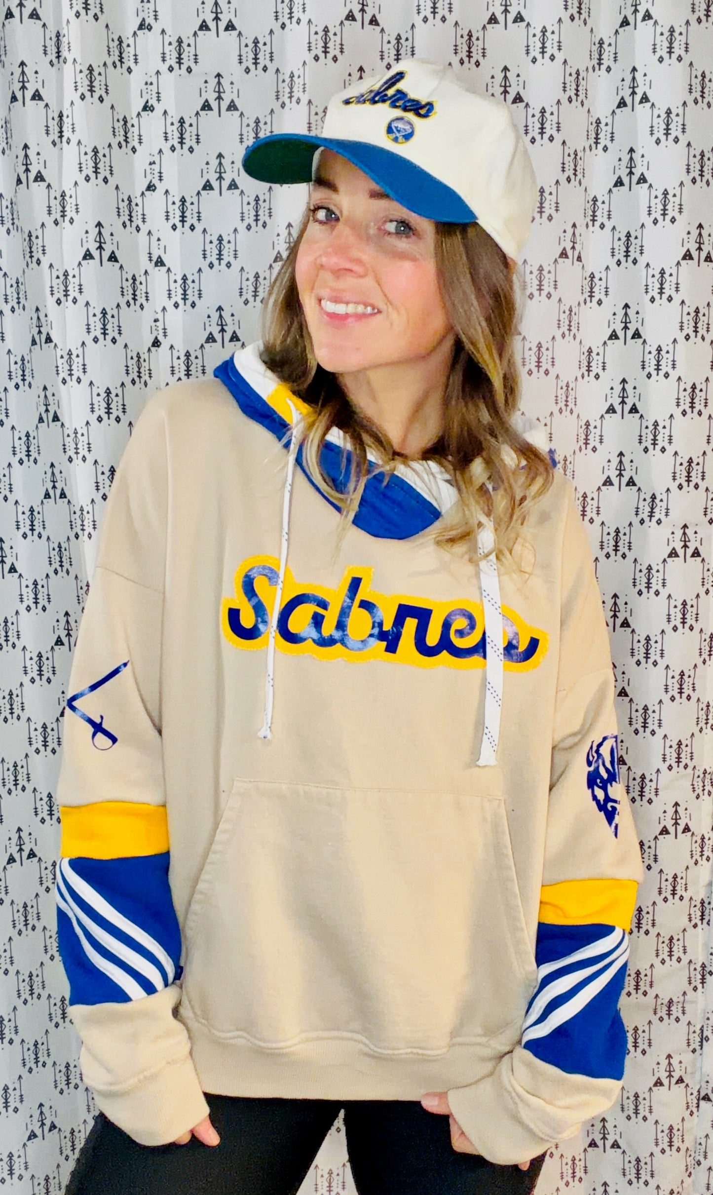 Beige Buffalo Hockey Hoodie Size Unisex-L/XL