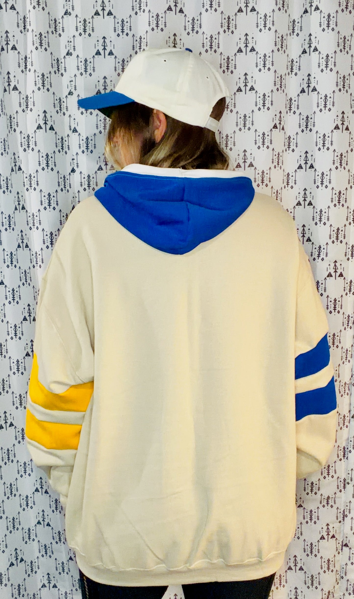 Buffalo Vs Everyone Hockey Hoodie Size Unisex-XL/2X