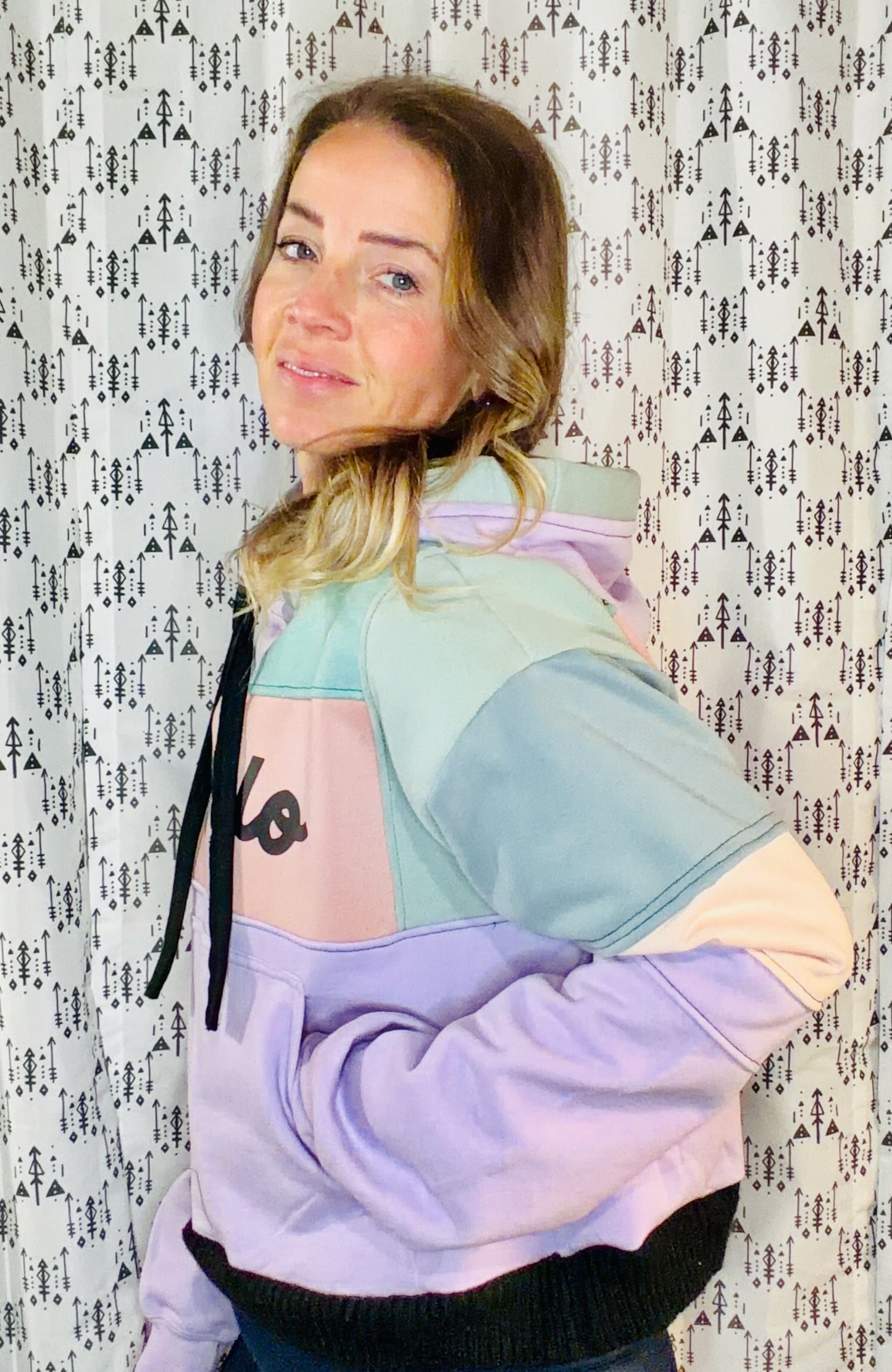 Multi Color-Block Fiesta Buffalo Hoodie Size- Women's L/XL