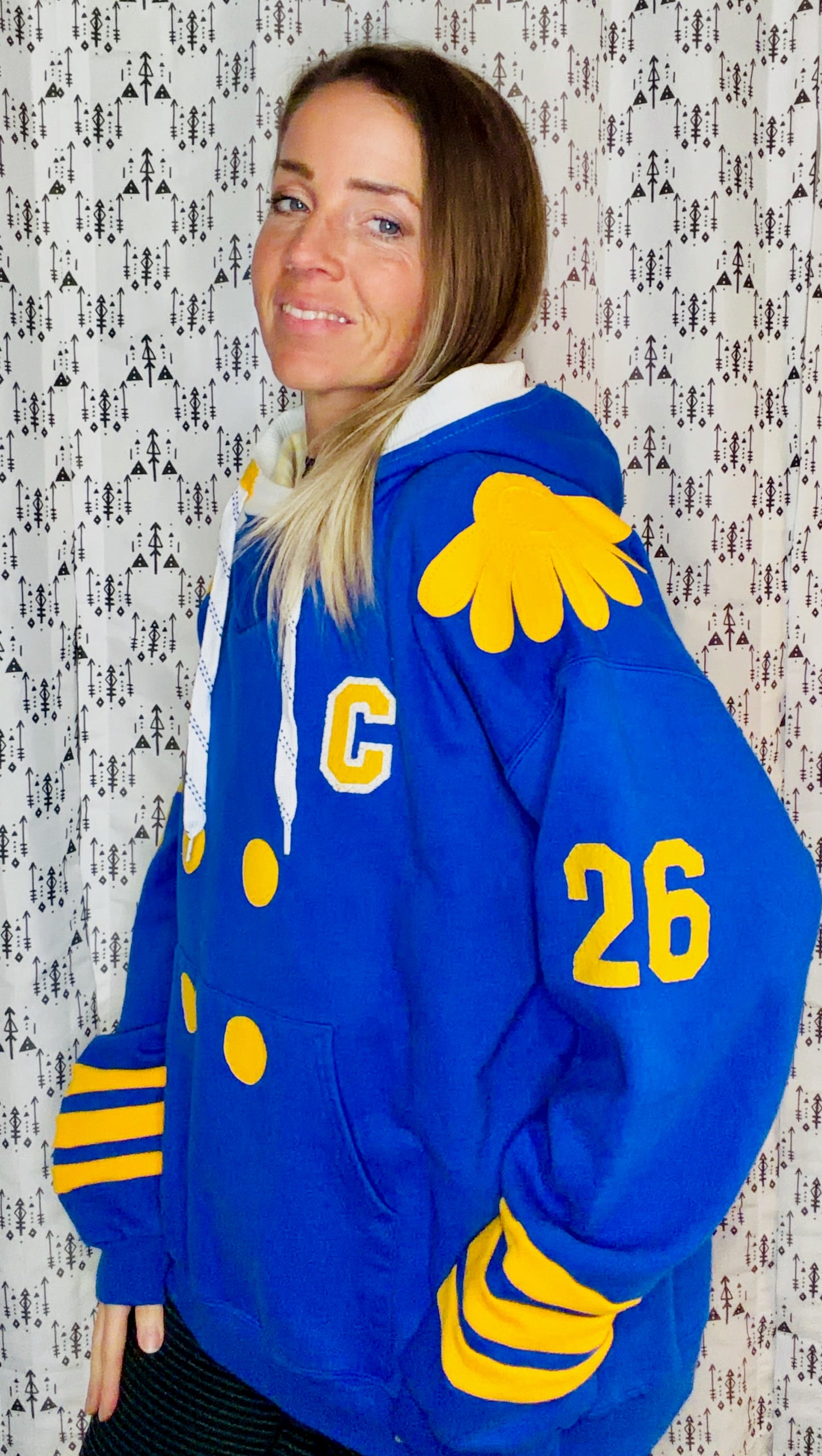 Buffalo Hockey Captain Crunch #26 Dahlin Hoodie Size Unisex-L/XL
