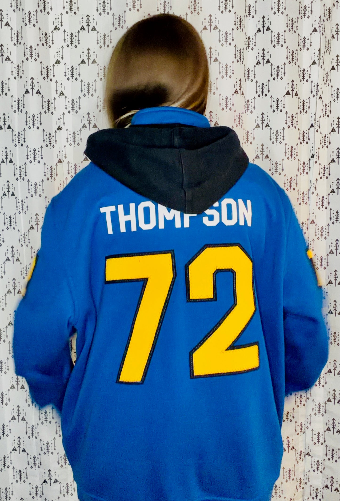 Buffalo Hockey #72 Thompson 1/4 Zip Hoodie Size Unisex-XL/2X