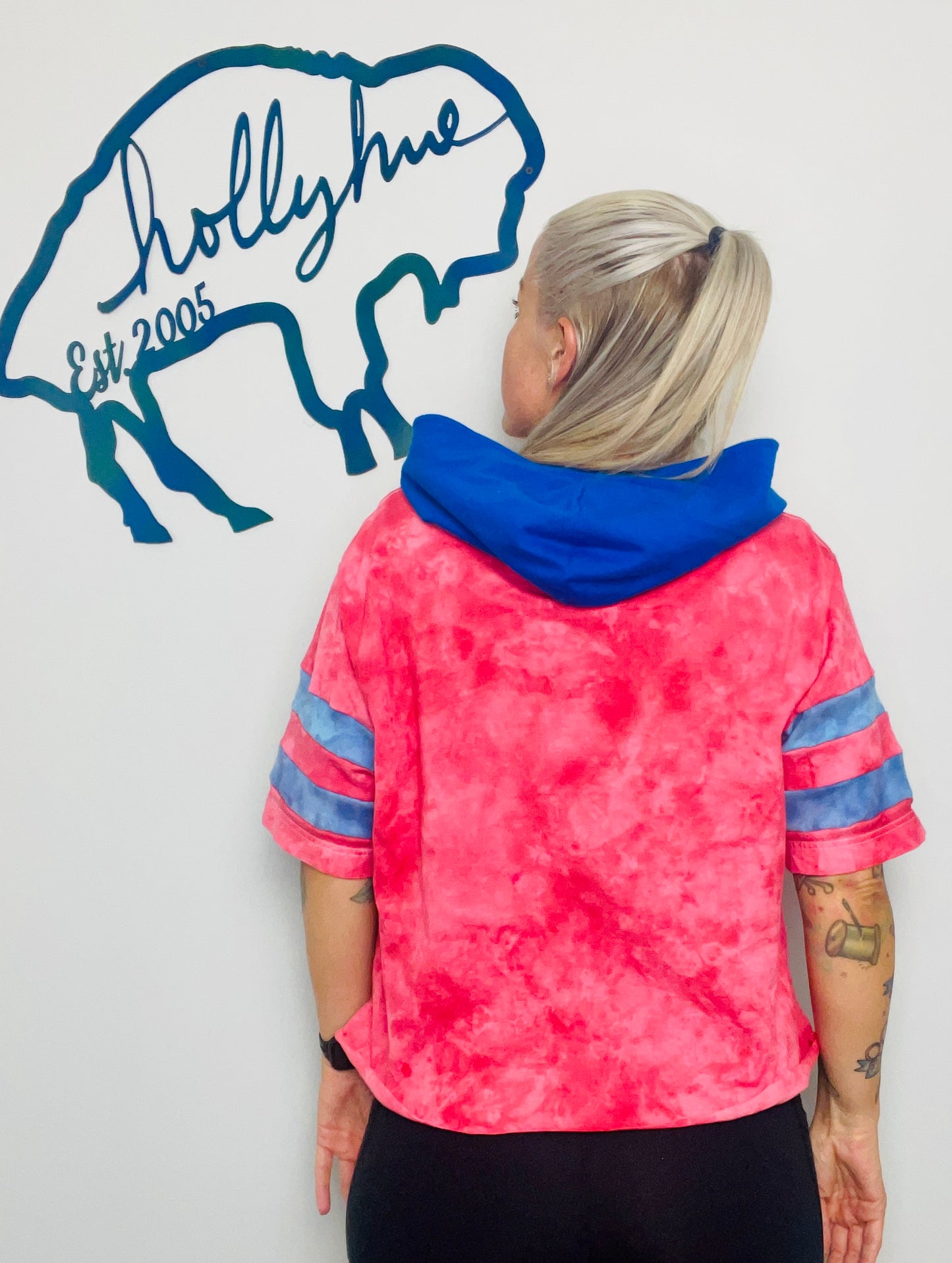 Red Tie Dye Buffalo Hooded Crop Size OSFM L/XL