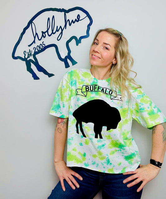 St. Patty's Buffalo Crop Size L/XL