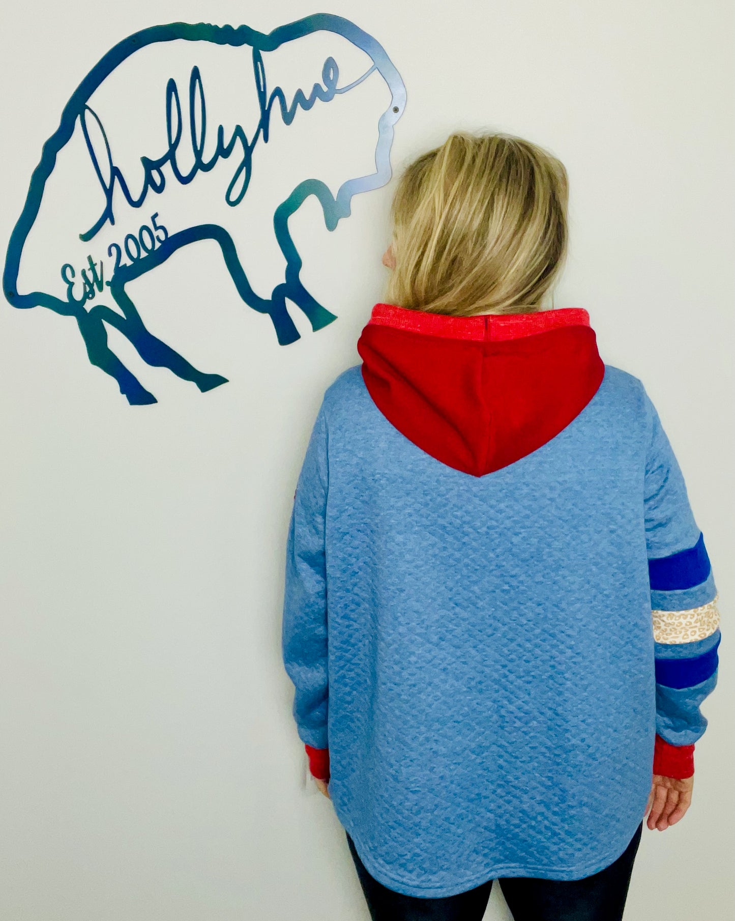 Blue Throwback Curved Hem Buffalo Hoodie Size- Women's- XL/2X