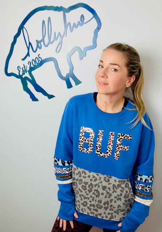 Slate Blue BUF Leopard Crewneck Size- Women's L/XL