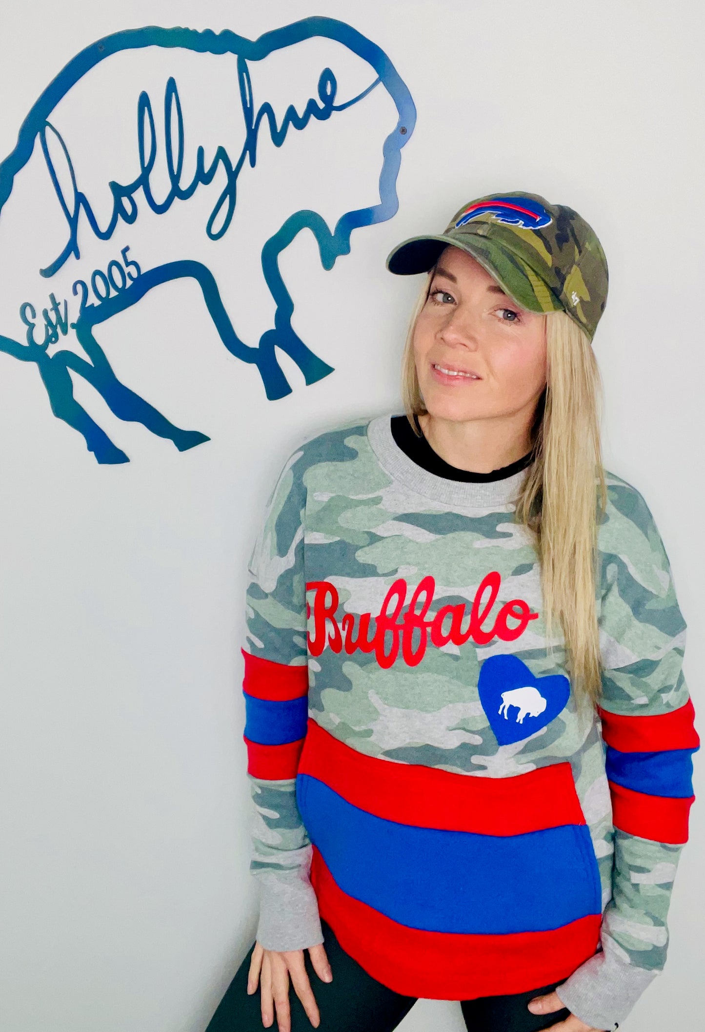 Salute To Service Light Camo Buffalo Crewneck Size- Women's M/L