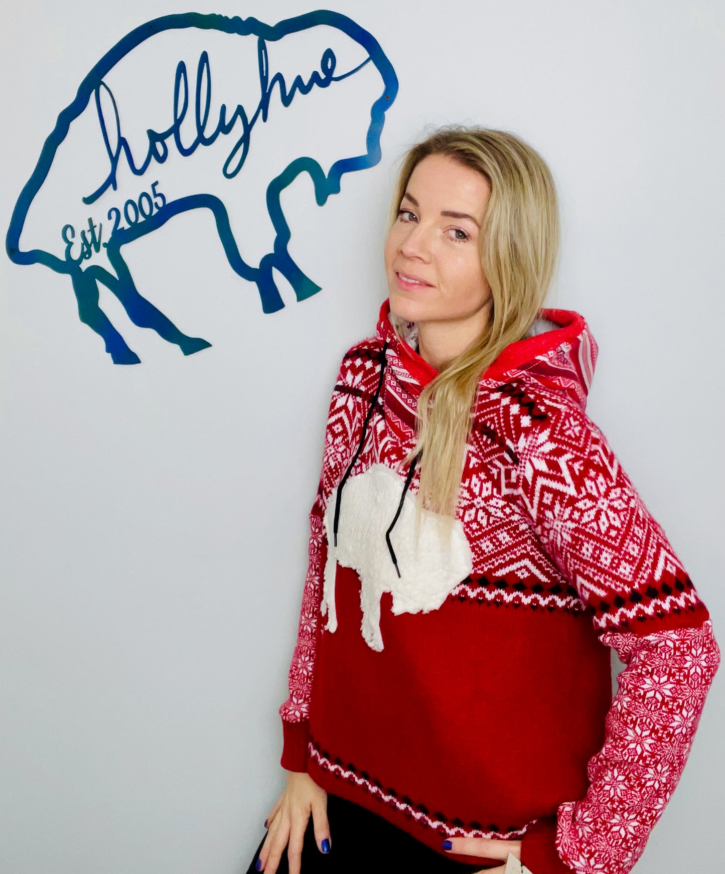 Red Snowflake and Buffalo Sweater Crop Hoodie Size- Women's L/XL