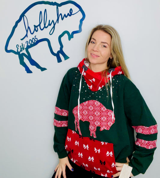 Green Ugly Holiday Throwback Buffalo Hoodie Size- Women's L/XL